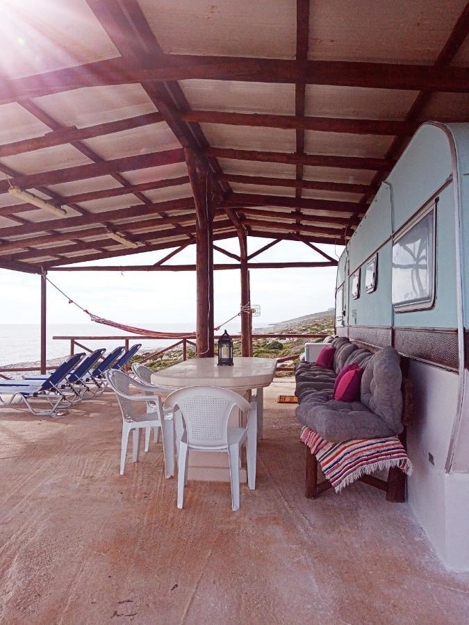 Caravan Fishing Spot Porto Roxa Agios Leon Extérieur photo